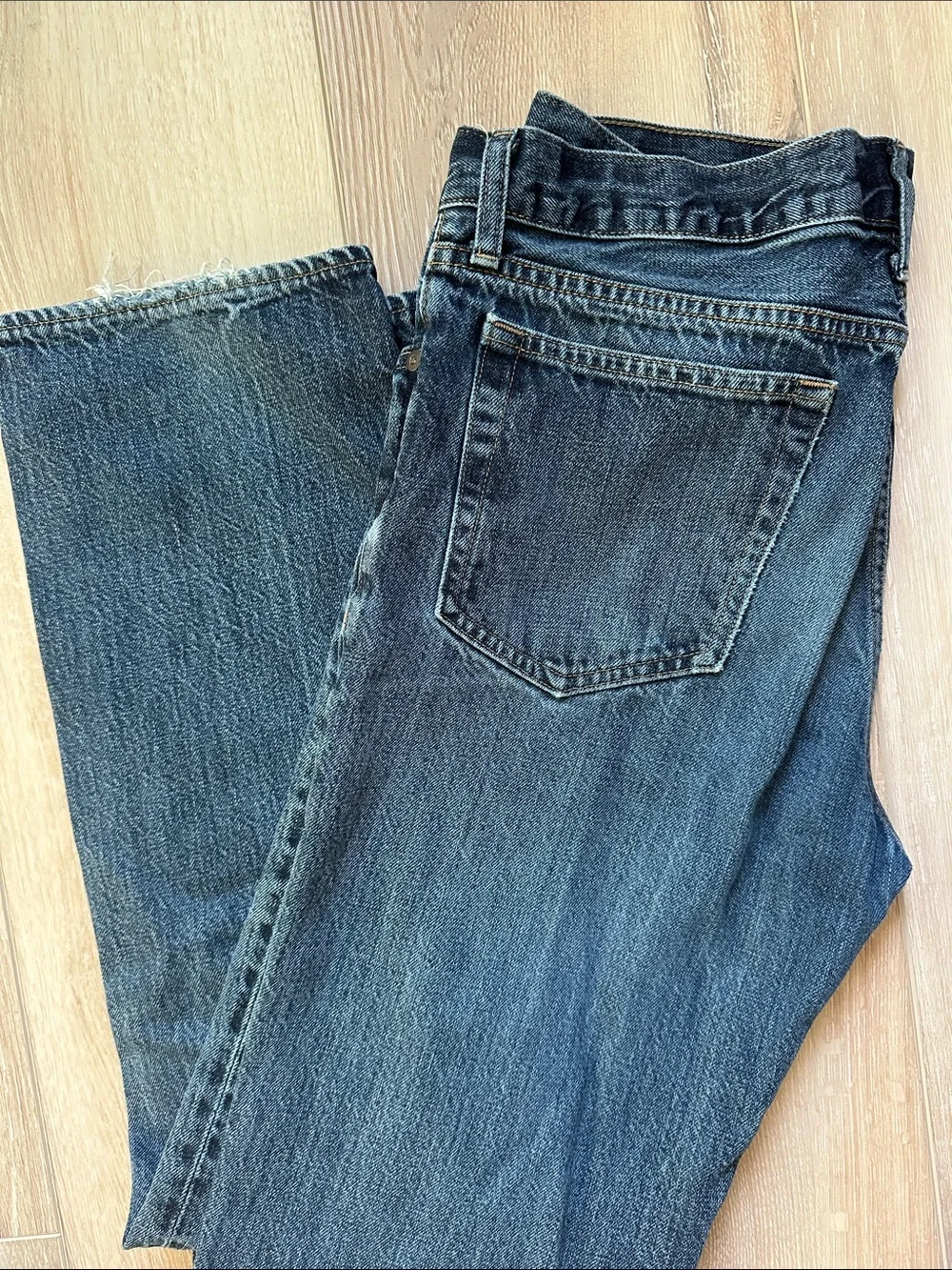 J. Crew smoke pet